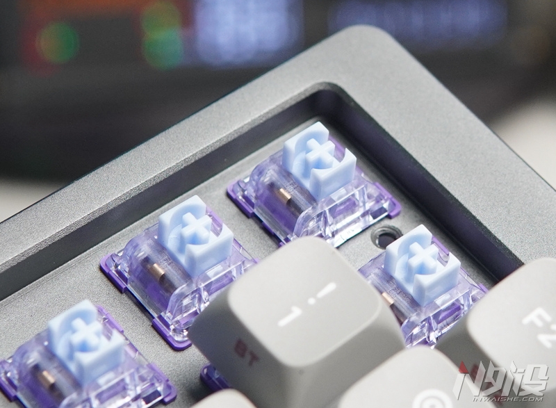 雷神|雷神VIC84三模机械键盘拆解评测