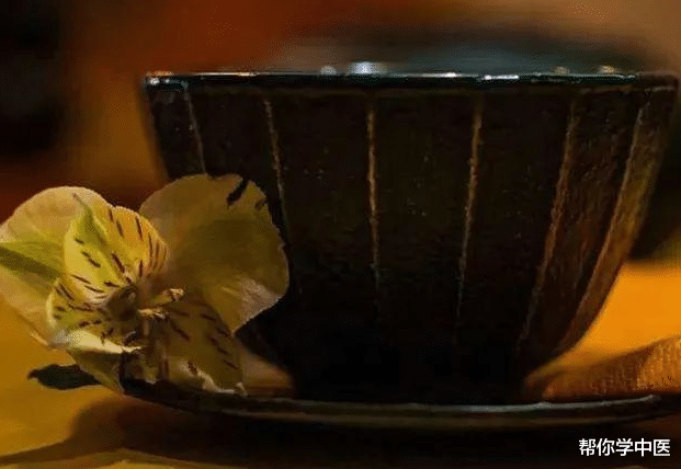 牡蛎|一张“拴住阳气”的方子！改善心烦、多梦、心动过速，品味再三，余音绕梁