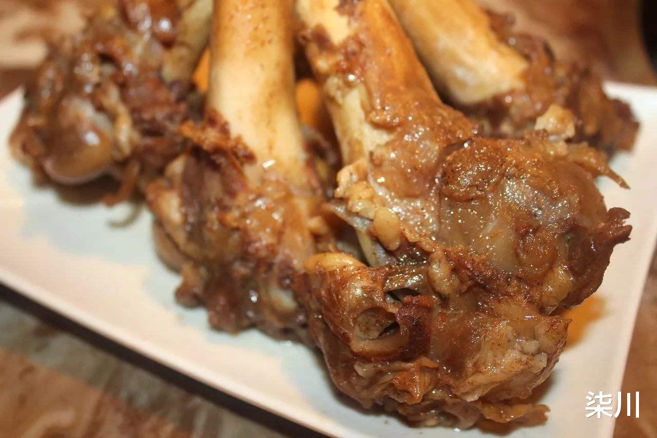 新疆维吾尔自治区|第一次到新疆,应该如何选择?究竟是南疆好玩还是北疆值得?