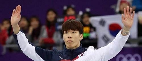 黄大宪|刘在石公开为黄大宪发声，粉丝行为引热议，网友：颠倒是非