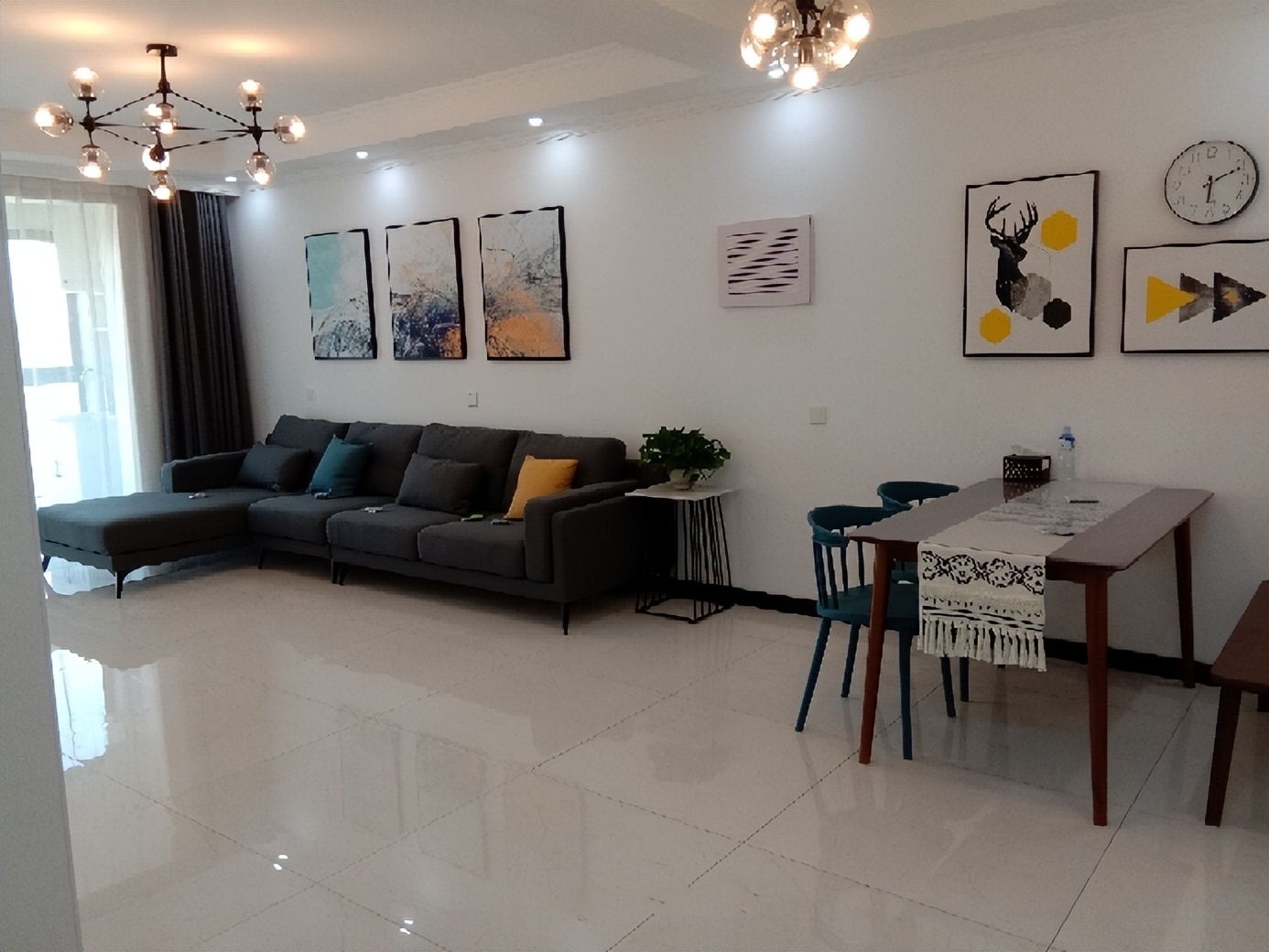 晒晒家具入场后的新房,硬装只花了7万,简单布置就很美了