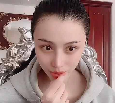 葛天|从“裤裆藏雷”到戛纳大出风头，和刘翔离婚5年，葛天经历什么？