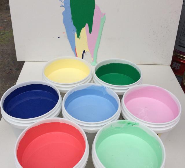 谁说乳胶漆的逼格低?它明明是墙面装饰材料中的“全能选手”