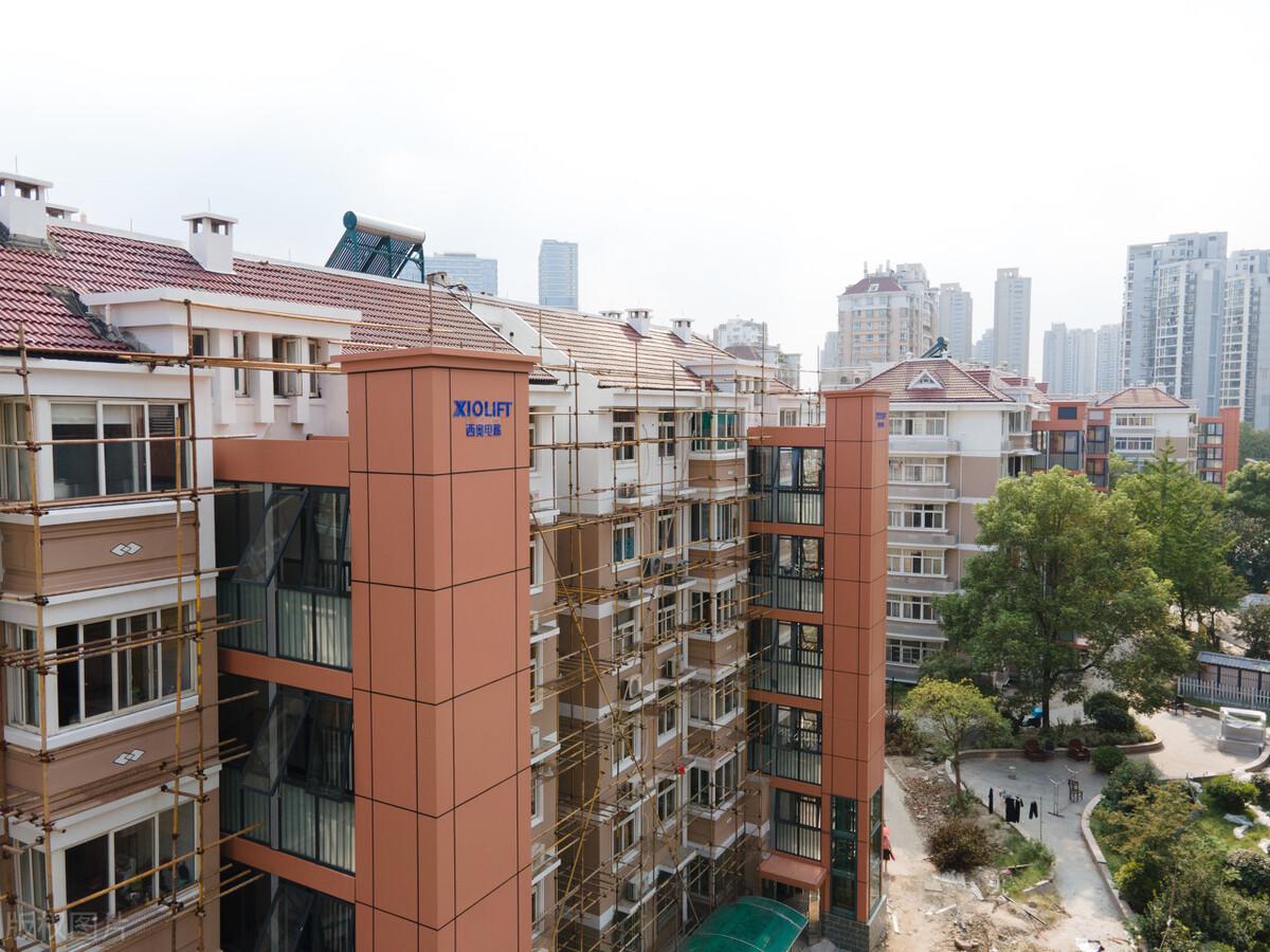 福州|旧楼加装电梯,6楼后悔了:多花了钱,换来4个“新麻烦”