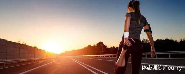 蛋白质|27岁韩国人气博主，体重130斤，大码身材照样可以很甜