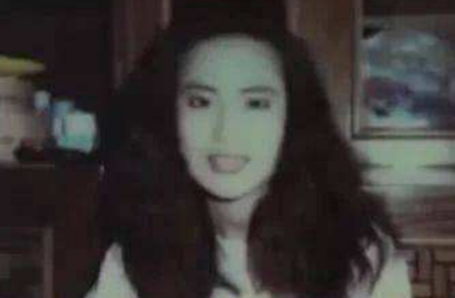 韩慧景|女星韩慧景：为了更漂亮，给脸注射食用油，把脸整成“猪头”