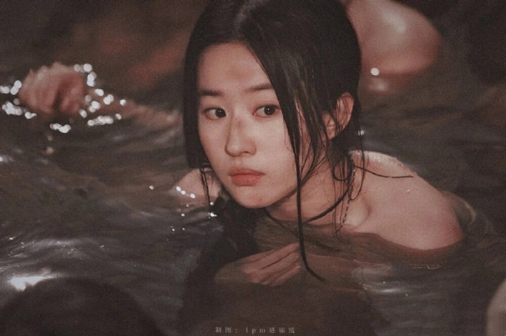 刘亦菲|一粉顶十黑,刘亦菲粉丝拉踩百家,称其演技胜过杨紫赵丽颖