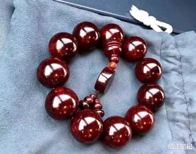 秘色瓷|这几种文玩娇气又磨人!