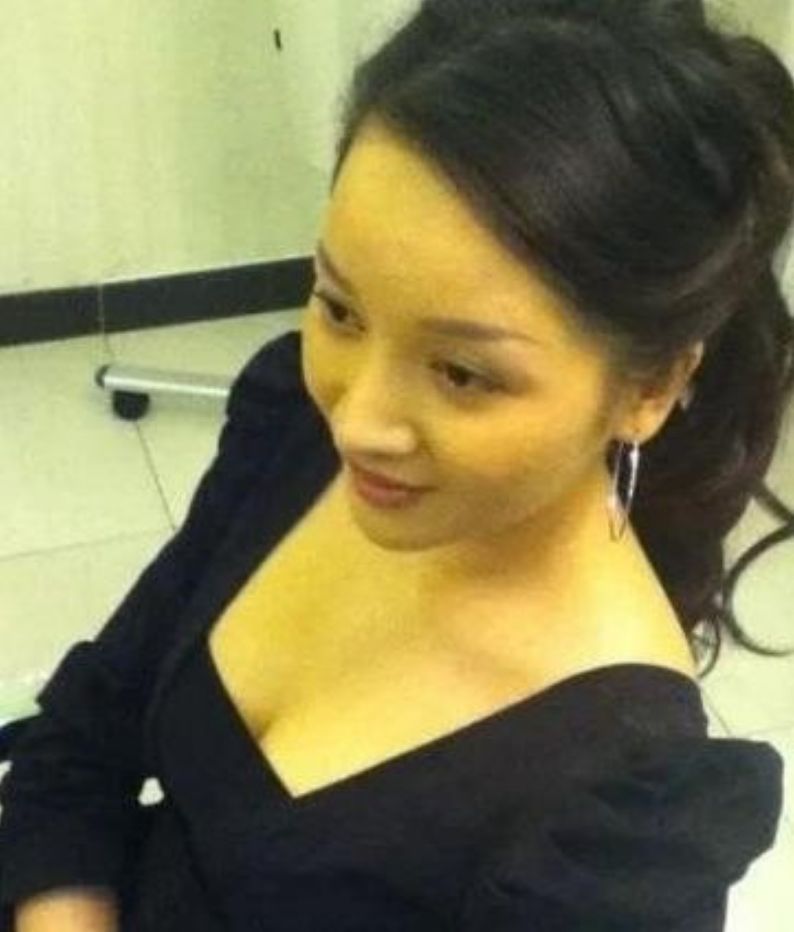 王奎荣|饶芯语：31岁不顾父母反对，嫁给68岁王奎荣，丈夫年纪比岳母还大