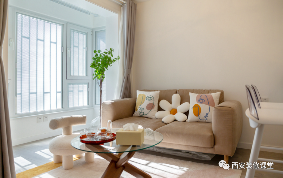 90㎡两室婚房,客卧互换成就开放厨房