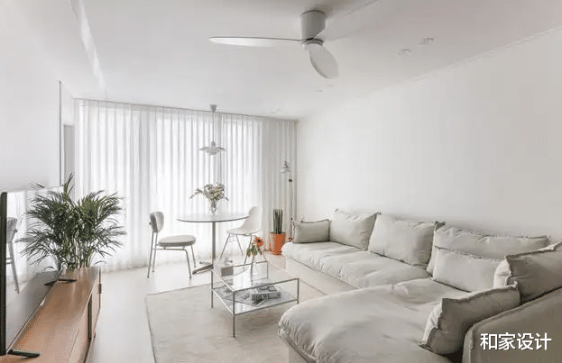 大白墙的7个搭配小技巧!简洁的东西要重点去装饰才能突出高级感