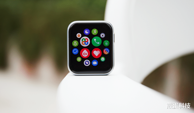 OPPO|949元值?OPPO Watch SE开箱:就是一款迷你腕上手机?