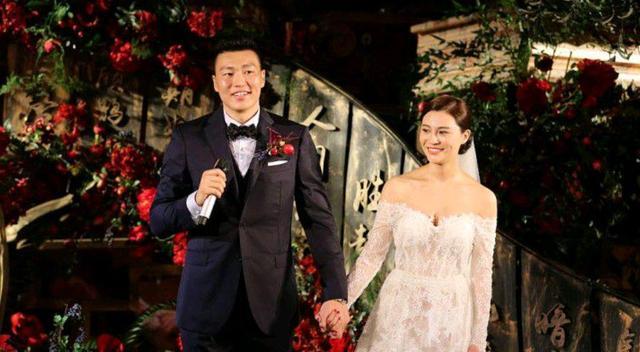 李根|CBA名宿拒绝退役！14年狂赚8000万，再婚净身出户，前妻自曝被绿