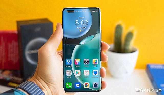 华为荣耀|让路荣耀70？荣耀Magic4跌至3459元，或许只有Pro版能独善其身