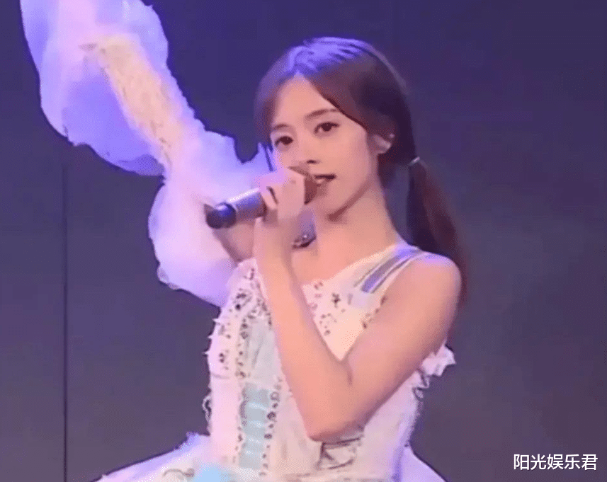 网红脸|当女明星换上“网红脸”，无一列外，都是不整看着更舒服