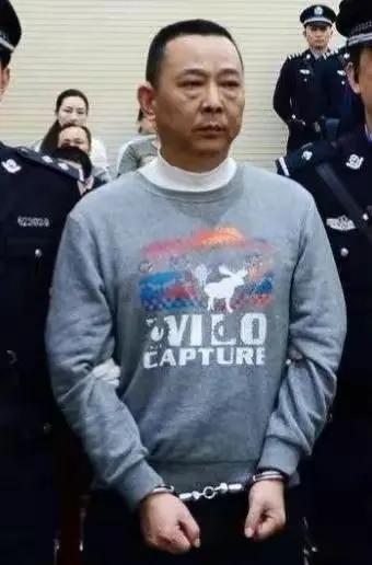 13年刘汉被捕时曾说:我的案子不是你们的事,湖北办不了我的案子