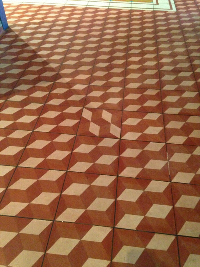 盘点全球那些令人哭笑不得的公共设施，设计师都是来搞笑的吗？