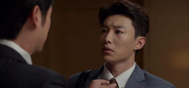 st众泰|《玫瑰之战》：优秀的年轻律师方旭，职场坎坷，源于他总想走捷径