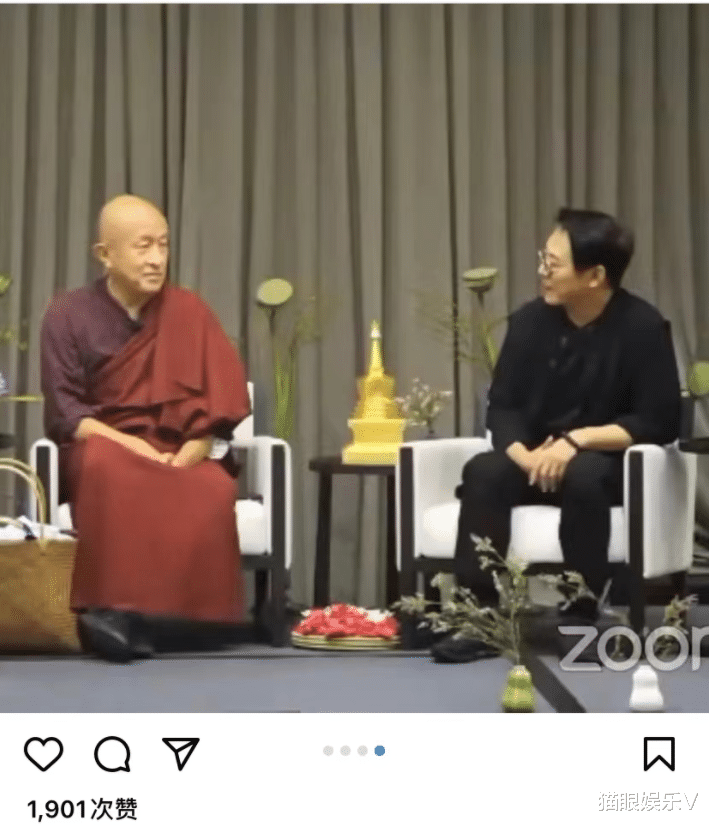 温婉|59岁李连杰现身佛教活动，与大师交流满脸诚恳，脸部皱纹太明显