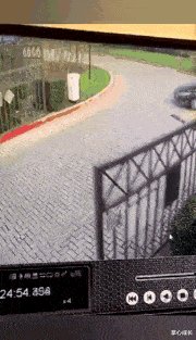 书法|“去领导办公室，看不懂的书法不要乱读，更不能笑！除非忍不住...”