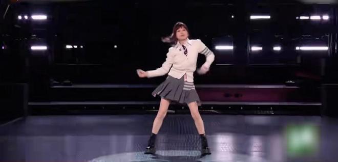 王心凌|惨遭浪姐3排挤！王心凌镜头全删沦为背景，芒果台跪舔资本令人作呕！