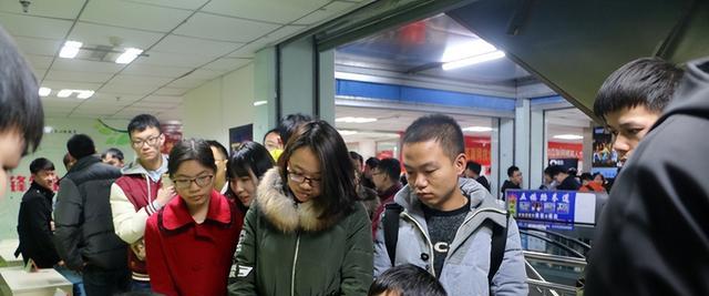 |HR这番话打醒了多少人：“我们不招三无学生，再优秀也不要”