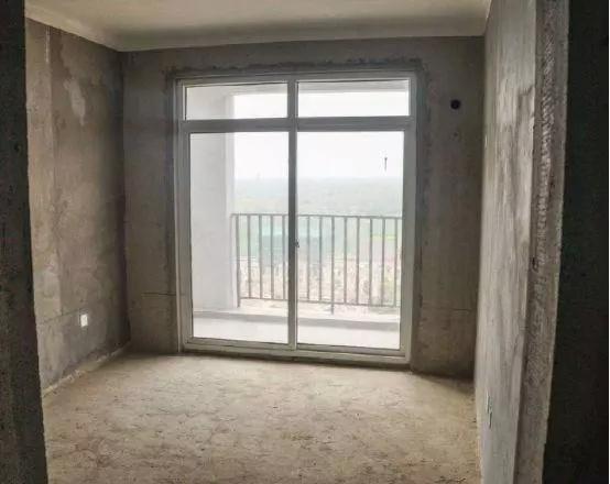 到底毛坯房好还是精装房好,听售楼亲戚一说,还能这样选