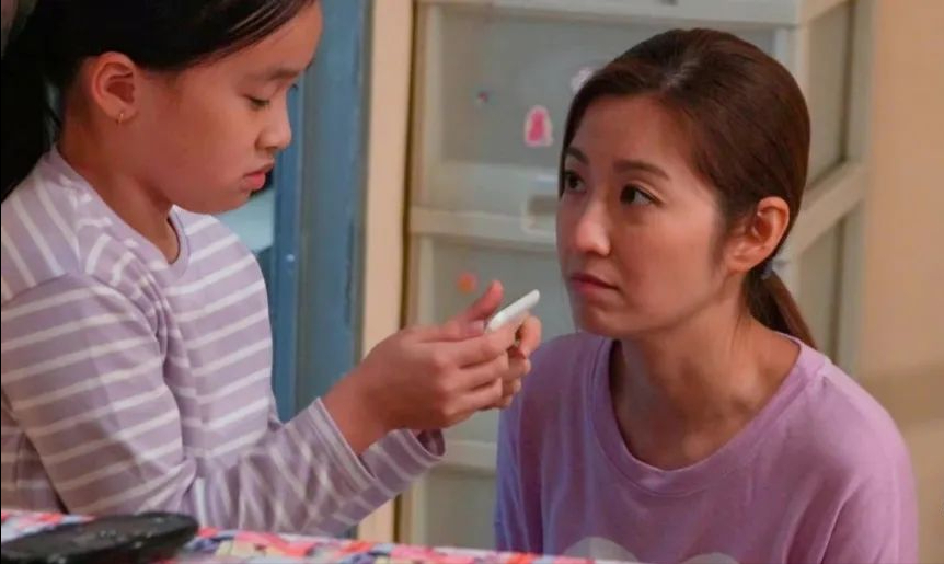 陈自瑶|TVB花旦陈自瑶大晒性感沙滩照，网友赞少女感十足