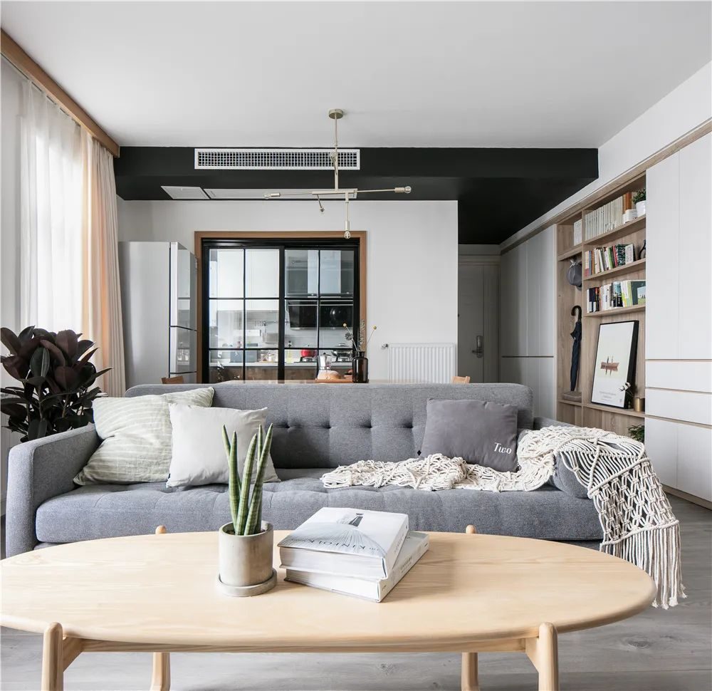 如果再买房,客厅装修一定坚持“8不装”,浪费钱还不实用