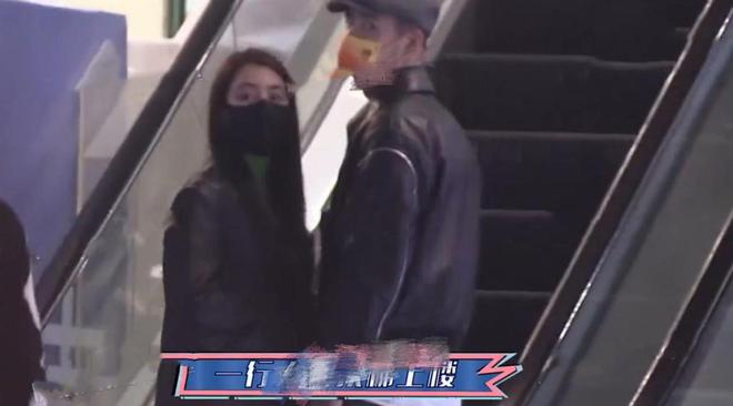 马苏|41岁马苏事业回到正轨！分享新剧花絮引热议，和文艺男友感情稳定