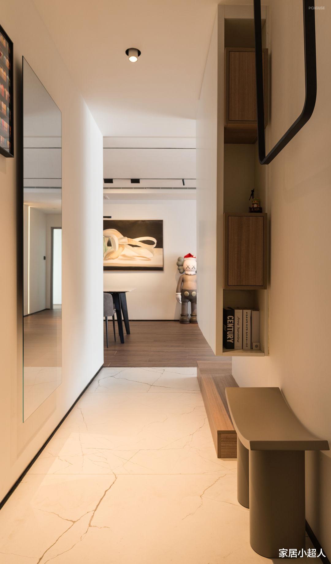 玩味统治下的现代融合空间