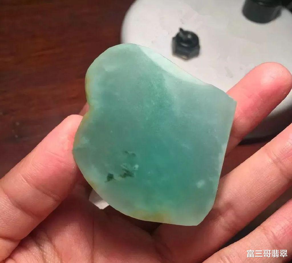 |玉赏 ▏妙哉持莲观世音，钵头摩华净妙香