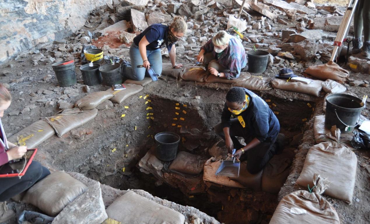 考古学家们如何用文物来回答“我们是谁，我们从哪里来？”