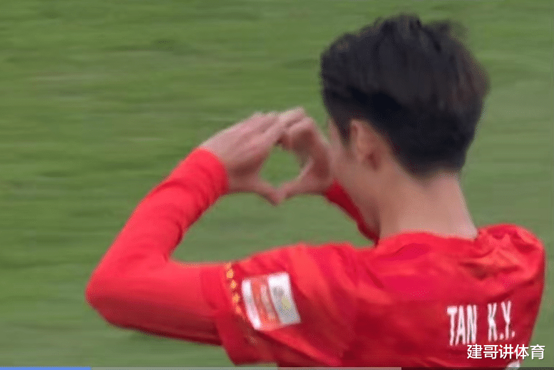 郑智|11位恒大主力留队！萧涛涛也驰援归队！这套阵容令人有梦想