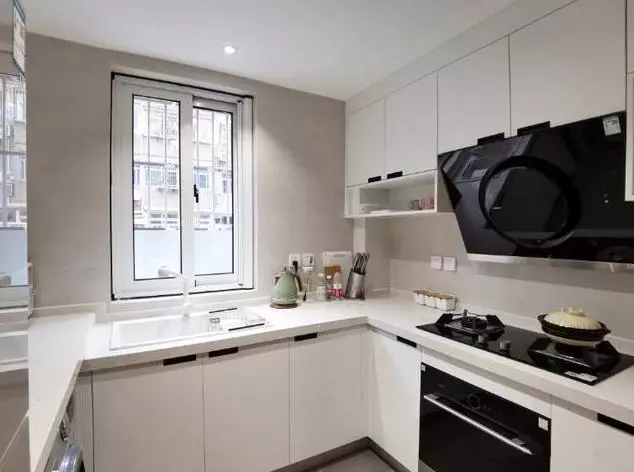 50㎡一字型公寓,玄关鞋柜可做电视墙,超经典的简约一居室