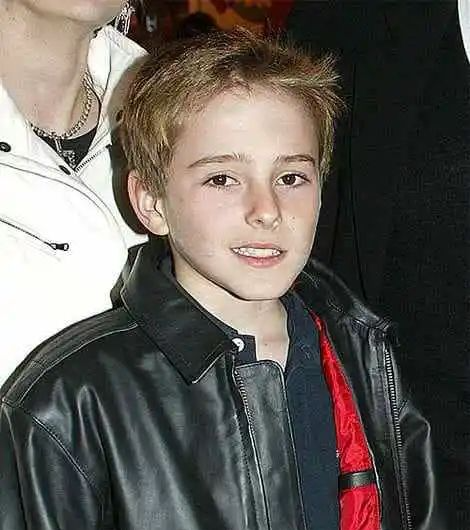 姐姐|帅晕全网的“少女杀手”长残了？发福脱相、胡子拉碴，爆红退圈的他怎么成这样了