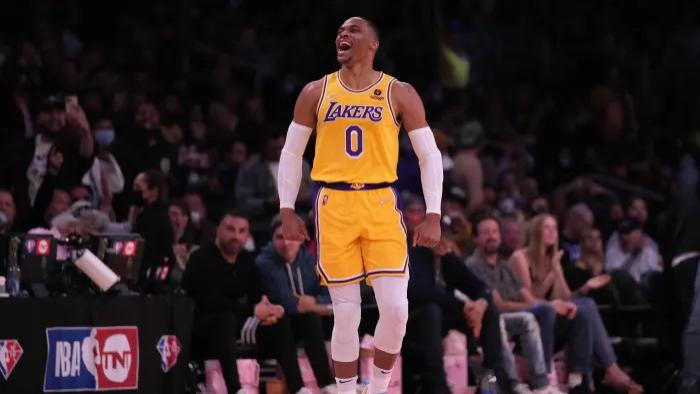 贝弗利|随着贝弗利的到来，帕金斯对拉塞尔提出了挑战：“他本赛季应该是在他的职业生涯中