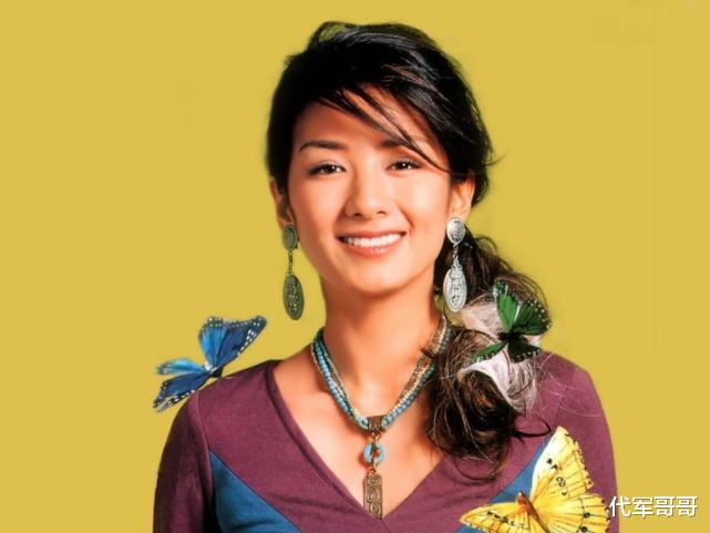 黄奕|一婚嫁给金融富豪，二婚嫁给小8岁富二代，如今45岁却还是单身