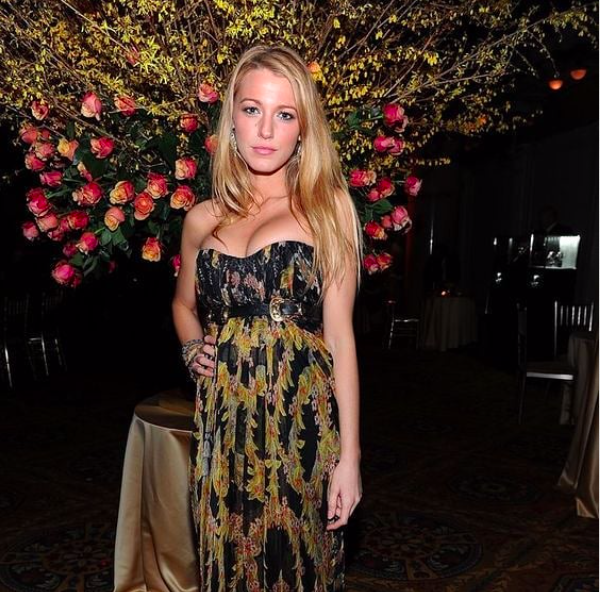 迪丽热巴|一个妆容细节迪丽热巴就赢了杨幂,布蕾克莱弗利早就凭它实现变脸