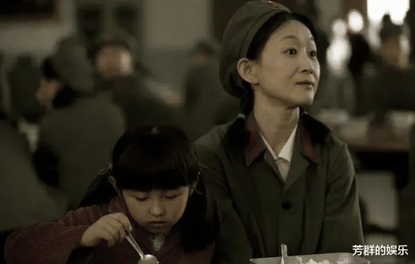 校花|妈妈专业户年轻时有多美?有人曾是公认校花,有人赛过初恋