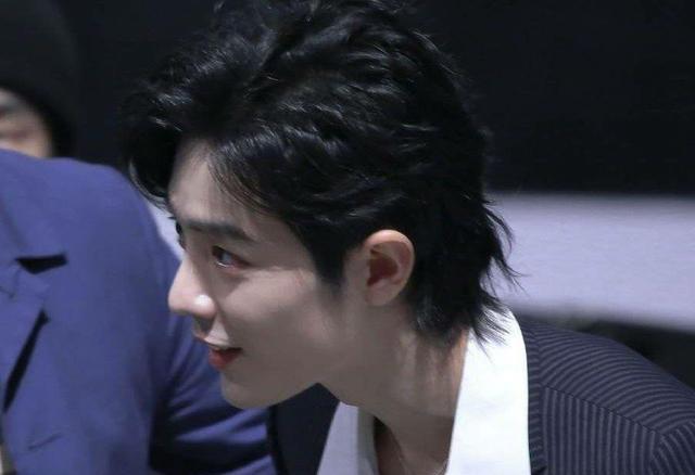 肖战|“狗仔”带头澄清：关于肖战的cp一概是假的