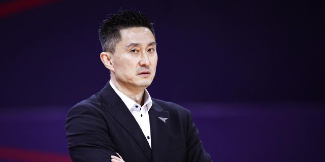 广东男篮|不错！CBA广东男篮开总结会，探讨大外援人选，CBA老熟人成首选