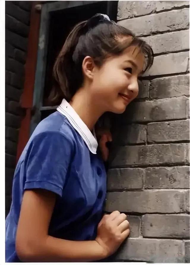 蒋小涵 被称80后一代的好榜样 生子后复出给孩子树立拼搏的榜样