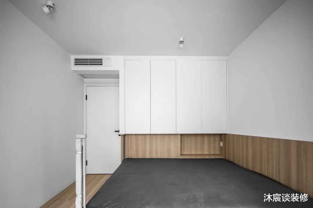 夫妻俩爆改46㎡老破小,住1家5口和2只小猫没压力,还有超多收纳