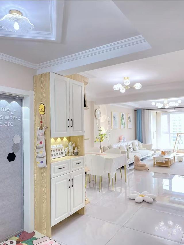 难怪那么多人喜欢简约风格,看完这套106㎡三居室才明白,太治愈