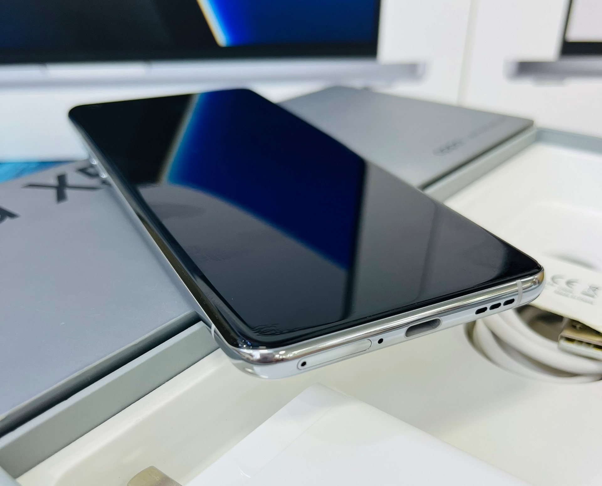 find x|高考完打算换Find X5 Pro，配置强悍想入手？先看看我的上手体验