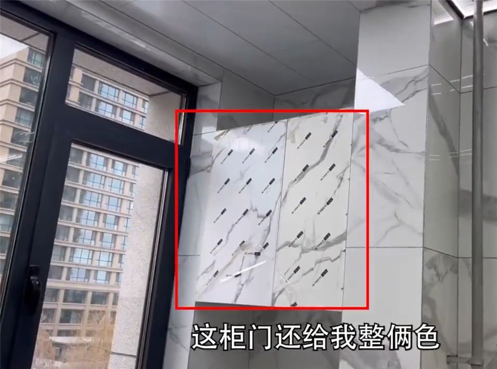 她家全屋定制装修翻车,不盯工被坑个“底朝天”,网友:心疼三秒