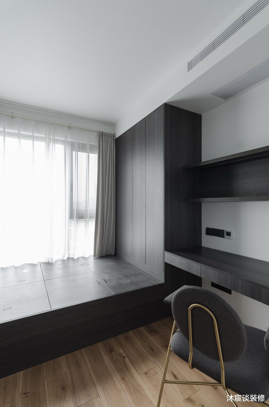 这对夫妻很理性,把家装成了简约风,没想到越是简单的装修越舒服