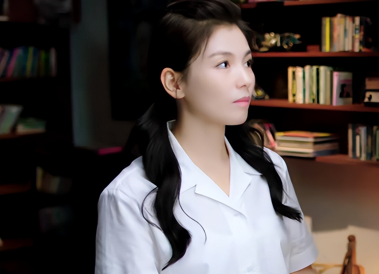 郝文婷|去有风的地方:41岁郝文婷给31岁吴倩演妈,这让扮嫩演员还咋玩啊