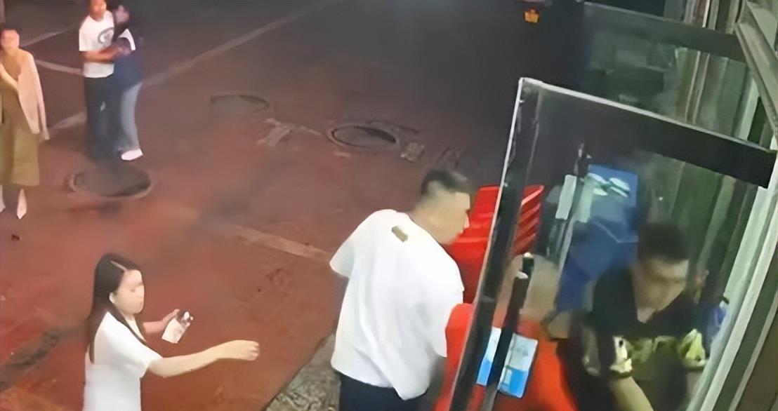 唐山打人案又开始发酵!施暴者小孩被孤立,全家人生活在担忧之中